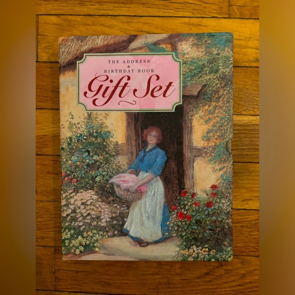 BNIB 2 Books for Friends and Addresses and a book for everyone’s birthday!! - Picture 3 of 17